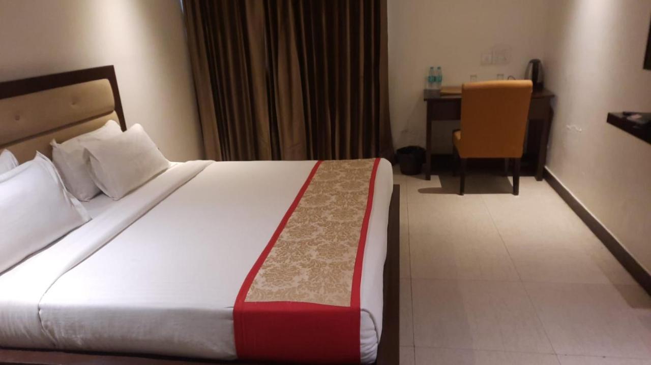 Zenith Hotel - Delhi Airport New Delhi Exterior foto